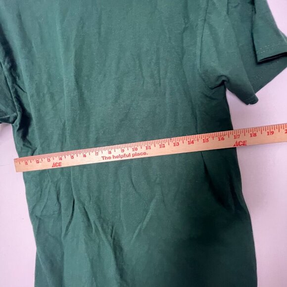 Christmas Shirt Men's Medium Green Polar Bear Chill Graphic Tee Holiday Party - Picture 3 of 8